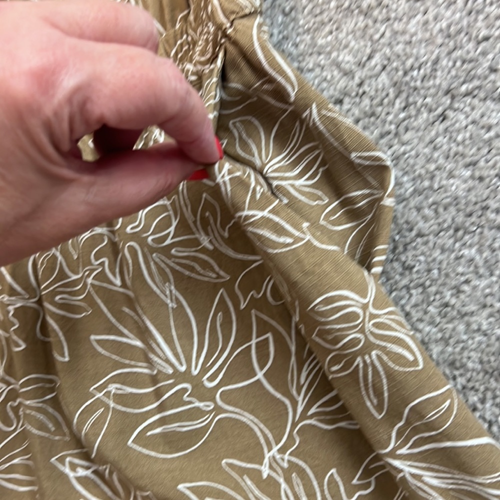 LOFT Beach Leafed Tie Back Romper - Picture 10 of 10